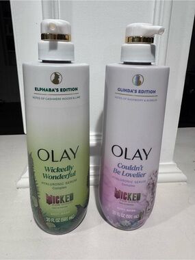 OLAY Wickedly Wonderful & Couldn’t Be Lovelier body wash set NEW